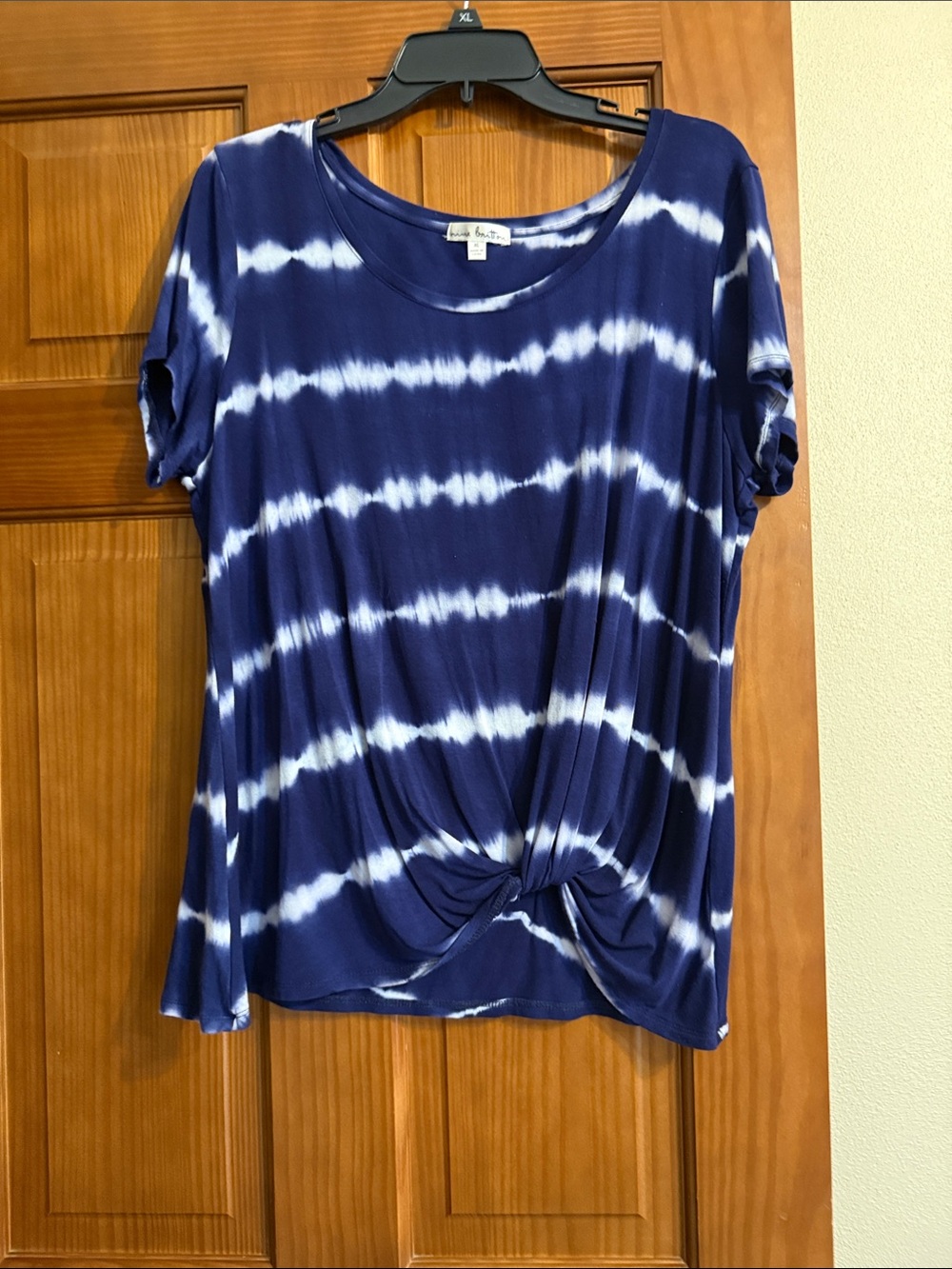 Women's Navy Tie-Dye Twist Front Top size XL